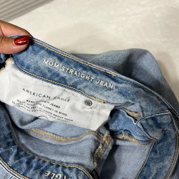 American Eagle Light Wash Mom Straight Jeans 20 Short Women Plus Size - Picture 7 of 11